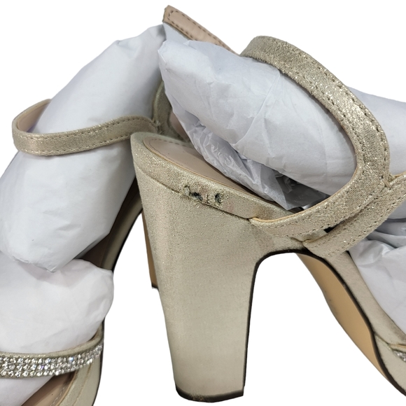 Nina Shoes Nina Saralyn Block Heel Platform Sandal Platino 7 Poshmark